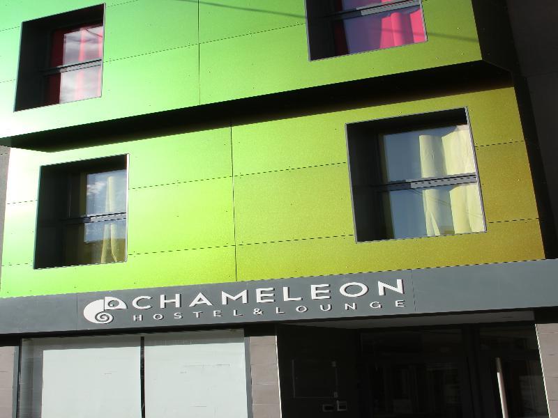 Chameleon Youth Hostel Аликанте Екстериор снимка